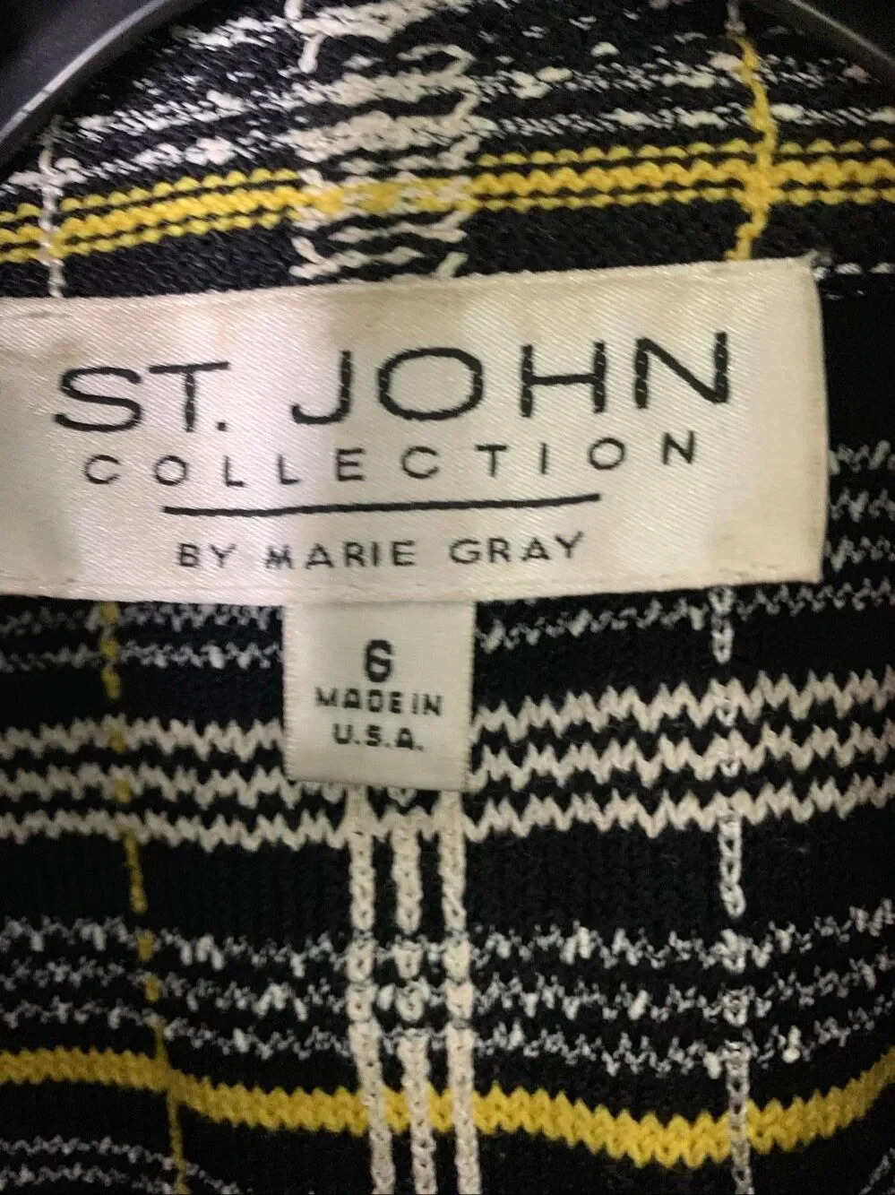 St. John Collection by Marie Gray black pattern plaid jacket women's size 6